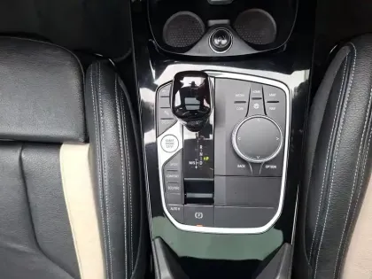 Photo 14 BMW Serie 1 118d 150 ch BVA8