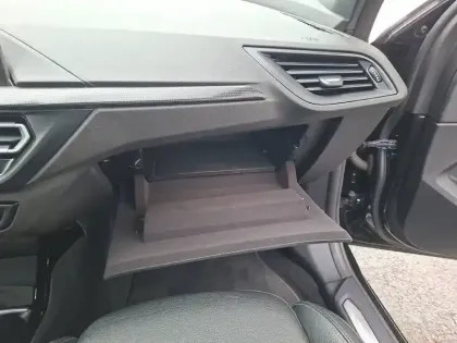 Photo 16 BMW Serie 1 118d 150 ch BVA8