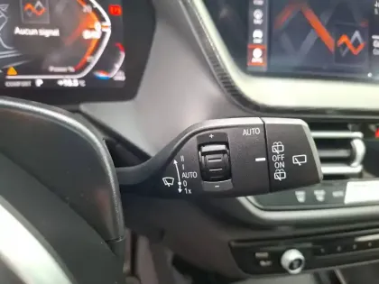 Photo 22 BMW Serie 1 118d 150 ch BVA8