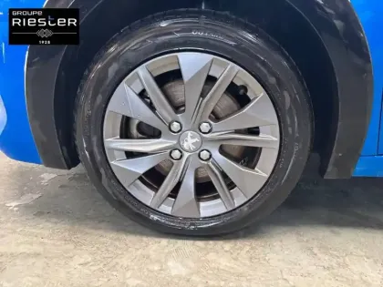 Photo 12 Peugeot 208  Electrique 50 kWh 136ch