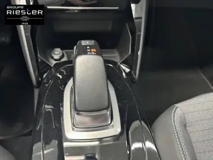 Photo 13 Peugeot 208  Electrique 50 kWh 136ch