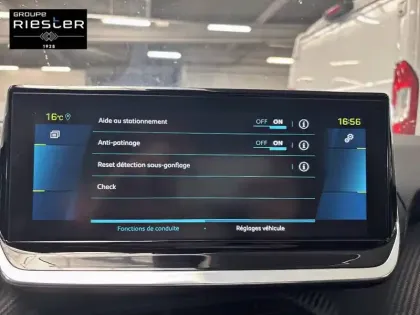 Photo 19 Peugeot 208  Electrique 50 kWh 136ch