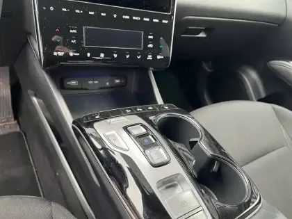 Photo 10 Hyundai Tucson Gén. IV Ph1 Intuitive 5