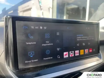 Photo 17 Peugeot 208  PureTech 100 S&S BVM6