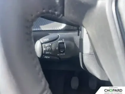 Photo 14 Peugeot 208  PureTech 100 S&S BVM6