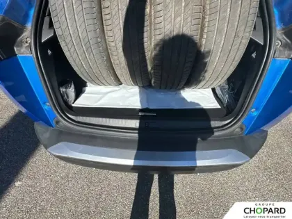 Photo 7 Peugeot 2008  PureTech 130 S&S EAT8