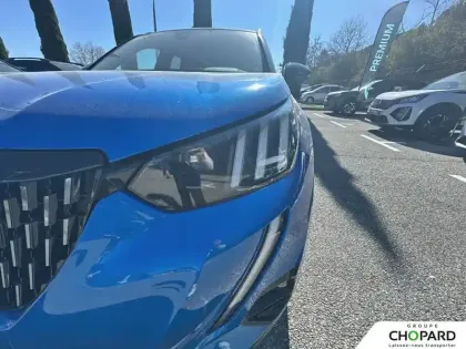 Photo 21 Peugeot 2008  PureTech 130 S&S EAT8