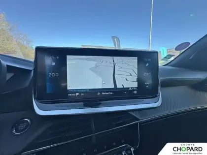 Photo 13 Peugeot 2008  PureTech 130 S&S EAT8