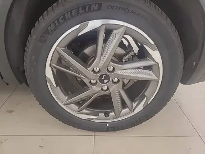 Photo 105 DS DS 7 DS7 Crossback PureTech 180 EAT8