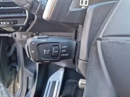 Photo 24 DS DS 7 DS7 Crossback PureTech 180 EAT8