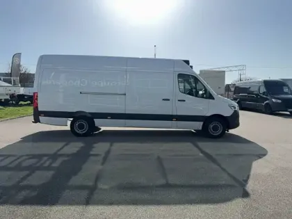 Photo 8 Mercedes Sprinter  FGN 317 CDI 43 3.5T RWD 9G-TRONIC