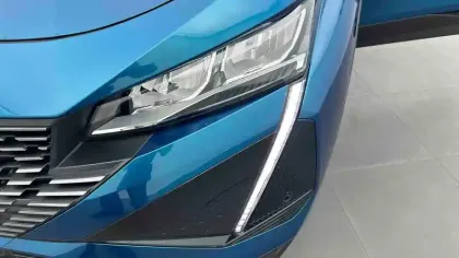 Photo 22 Peugeot 408  PureTech 130 ch S&S EAT8