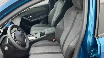 Photo 10 Peugeot 408  PureTech 130 ch S&S EAT8