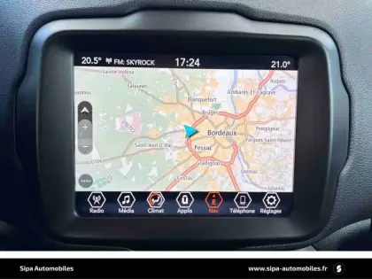 Photo 61 Jeep Renegade  1.0 Turbo T3 120 ch BVM6