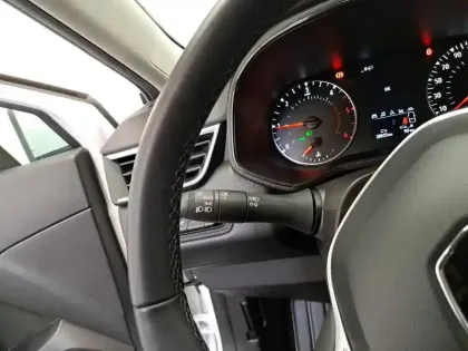 Photo 27 Renault Clio  Blue dCi 100 - 21N