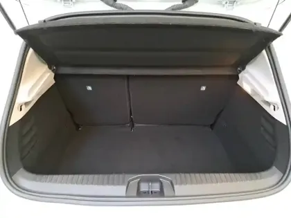 Photo 58 Renault Clio Gén. V (BJA) Ph1 Business 5