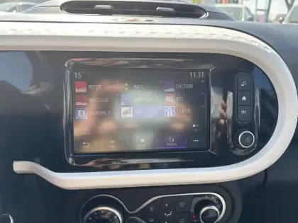 Photo 31 Renault Twingo  III SCe 65