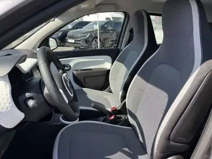 Photo 26 Renault Twingo  III SCe 65