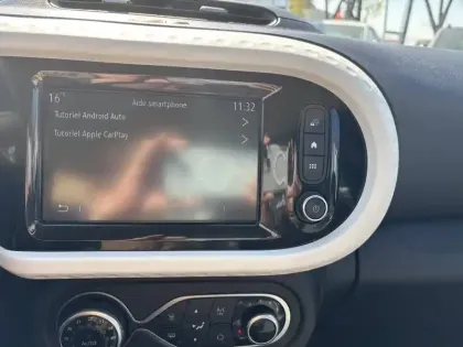 Photo 30 Renault Twingo  III SCe 65