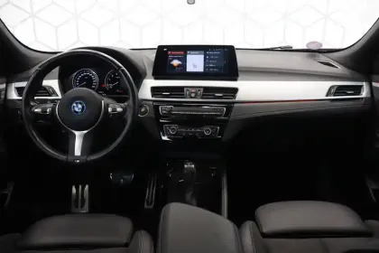 Photo 35 BMW X2  xDrive 25e 220 ch BVA6
