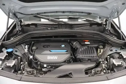 Photo 34 BMW X2  xDrive 25e 220 ch BVA6