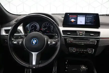 Photo 77 BMW X2  xDrive 25e 220 ch BVA6