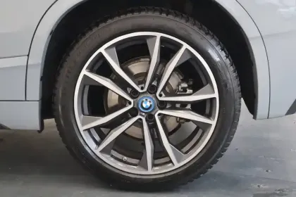 Photo 115 BMW X2  xDrive 25e 220 ch BVA6
