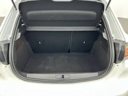 Photo 5 Peugeot 208  Hybrid 110 ch e-DCS6