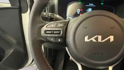 Photo 17 Kia Picanto  1.0 GDi 68 ch BVM5