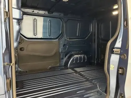 Photo 62 Renault Trafic  FGN L1H1 1000 KG DCI 170 ENERGY EDC