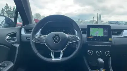 Photo 22 Renault Captur  E-Tech full hybrid 145