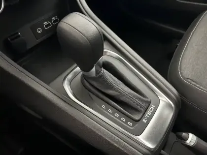 Photo 95 Renault Captur  E-Tech full hybrid 145