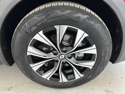 Photo 103 Renault Captur  E-Tech full hybrid 145