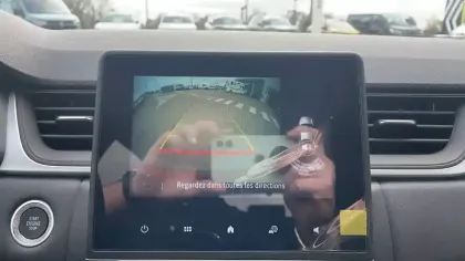 Photo 20 Renault Captur  E-Tech full hybrid 145