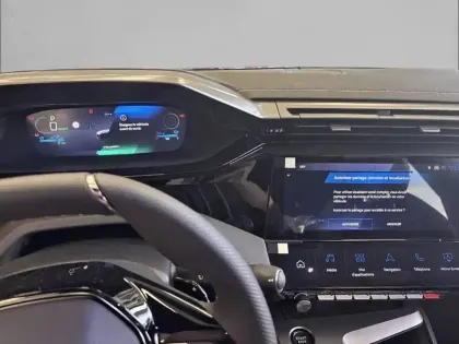 Photo 7 Peugeot 308  Electrique 55 kWh 156ch