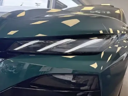 Photo 15 Peugeot 308  Electrique 55 kWh 156ch