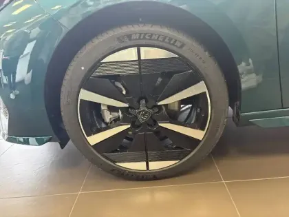 Photo 12 Peugeot 308  Electrique 55 kWh 156ch