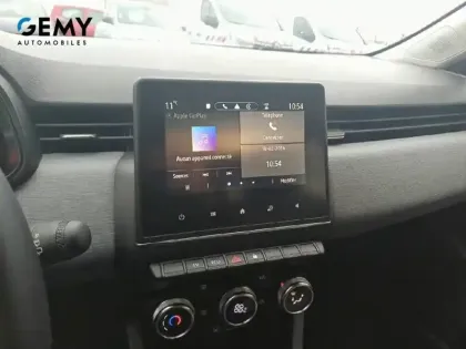 Photo 12 Renault Clio  E-Tech full hybrid 145