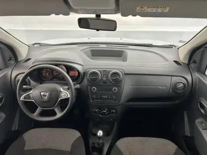 Photo 33 Dacia Lodgy Gén. I (J92) Ph2 NG Essentiel 5