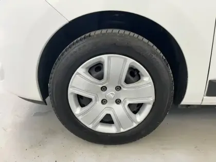 Photo 27 Dacia Lodgy Gén. I (J92) Ph2 NG Essentiel 5