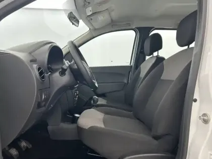 Photo 17 Dacia Lodgy Gén. I (J92) Ph2 NG Essentiel 5