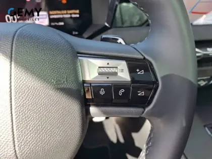 Photo 13 DS DS 4 N°4 Hybride 145 e-DCT6