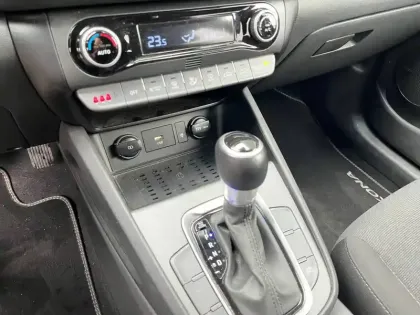 Photo 27 Hyundai Kona  Hybrid 141