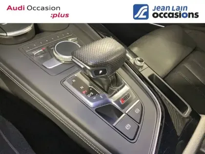 Photo 34 Audi A4 RS4 Avant V6 2.9 TFSI 450 ch Tiptronic 8