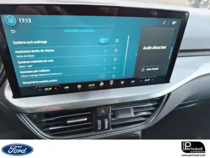 Photo 20 Ford Kuga  2.5 Duratec 180 ch FlexiFuel FHEV E85 Powershift