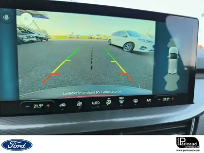 Photo 24 Ford Kuga  2.5 Duratec 180 ch FlexiFuel FHEV E85 Powershift