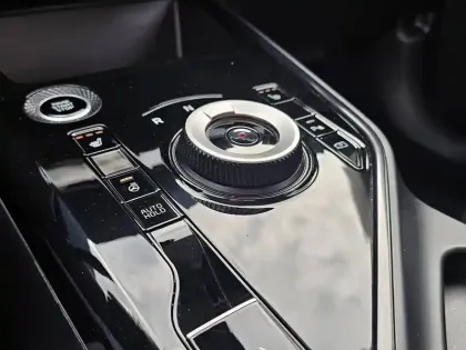 Photo 14 Kia Niro  1.6 GDI 141 HEV DCT6