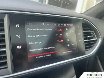 Photo 22 Peugeot 308  PureTech 130ch S&S EAT8