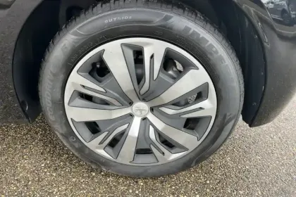 Photo 9 Peugeot 208  PureTech 100 S&S BVM6