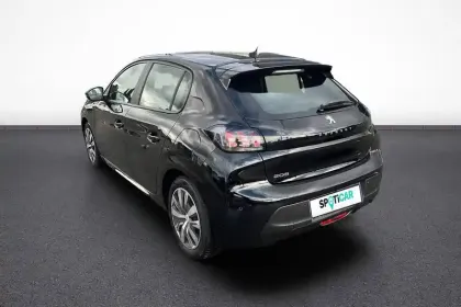 Photo 51 Peugeot 208  PureTech 100 S&S BVM6